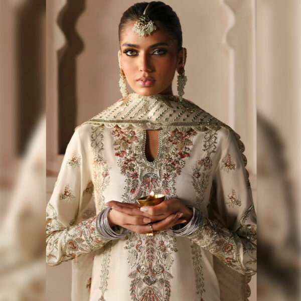 AFROZEH DIVANI ARJUMAND