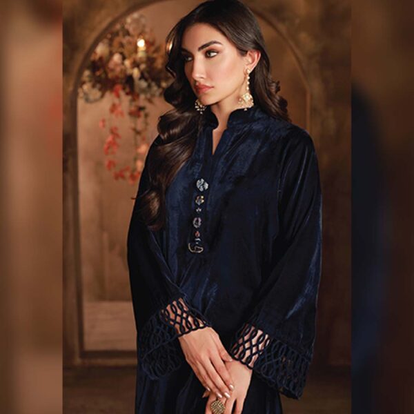 SAHAR VELVET READY MIDNIGHT OPULENCE - Image 4