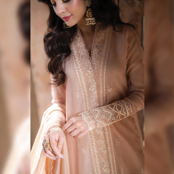 Azure Ensembles Festive Model Ivory Whisper - Image 5