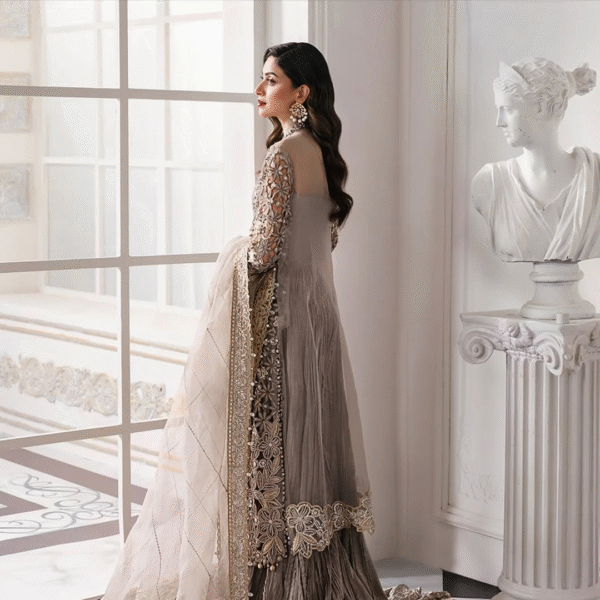 3 Piece Unstitched Embroidered Organza Suit D6 - Image 7